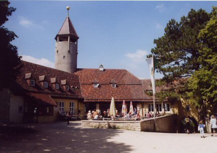 Innenhof der Burg Teck